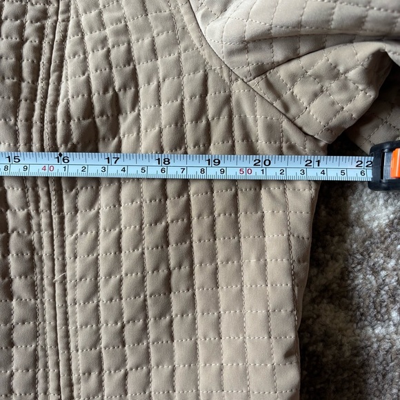 Esprit Women’s Quilted Hooded Coat Beige Long Jacket Size L Warm Outerwear - Picture 9 of 16